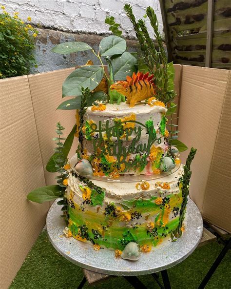 Dinosaur jungle cake - The Great British Bake Off | The Great British ...