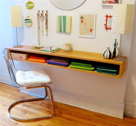 These 18 DIY Wall Mounted Desks Are The Perfect Space-Saving Solution