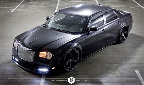 All Black Everything | Chrysler 300c, Chrysler 300, Chrysler