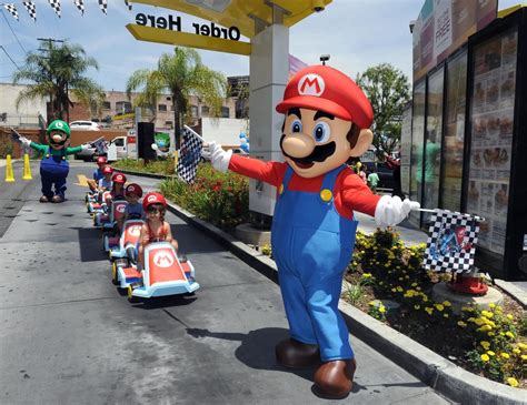 Nintendo, Universal Orlando Theme Park Will Let 'Super Mario' Fans Play ...