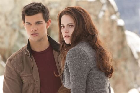 jacob and Bella - Jacob and Bella Photo (32655802) - Fanpop