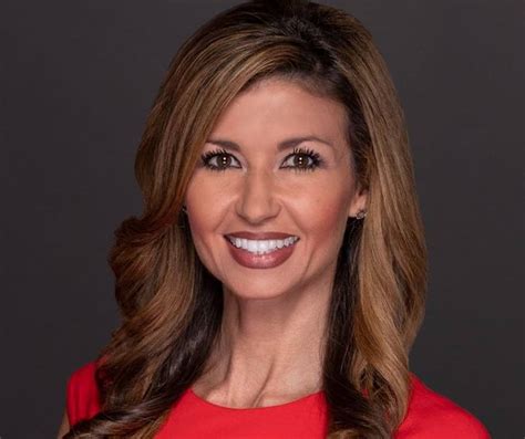 Julie Durda (WPLG) Wikipedia, Age, Height, Husband, Salary, Net Worth