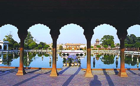 Shalimar Gardens, Lahore Historical Facts and Pictures | The History Hub