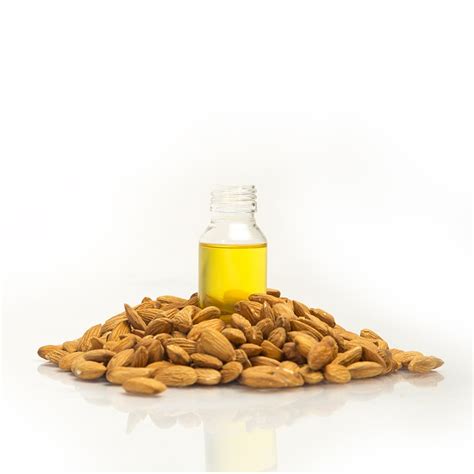 6 Best Substitutes for Peanut Oil (Updated 2025)