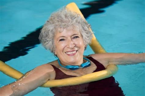 Swimming and Pool Exercises for Seniors | Silver Maples Blog