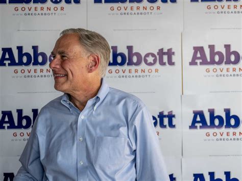 Texas Governor Greg Abbott beats Beto O'Rourke to win third term : NPR