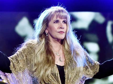 Stevie Nicks announces 2022 tour dates | WTGZ - Union Springs, AL