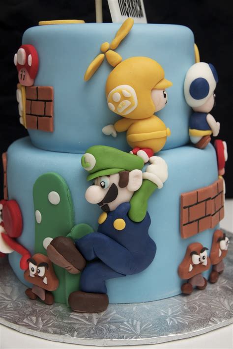 Super Mario Bros Cake - CakeCentral.com