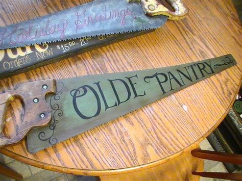 Handpainted on a recycled old handsaw. | Hand saws, Primitive crafts, Saws