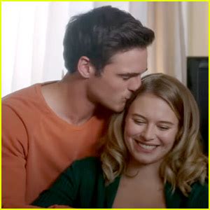 Jacob Elordi Falls Hard For Tiera Skovbye in ’2 Hearts’ Movie Trailer ...