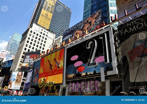 NYC: Times Square Billboards Editorial Photo - Image: 25680686