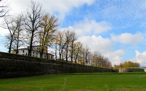 Inside The Indelible Walls of Lucca, Italy - Livology