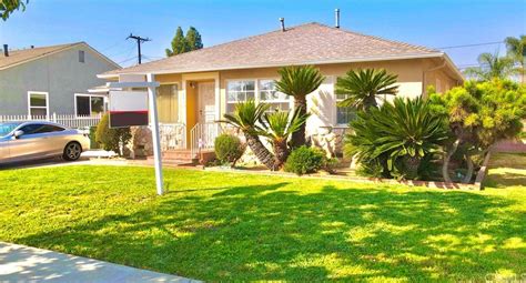 12911 Clovis Ave, Willowbrook, CA 90059 | MLS# IN20219427 | Redfin