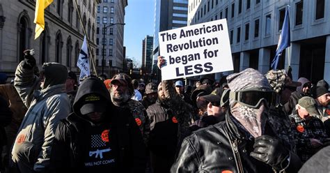 Richmond Virginia gun rally: Gun rights activists converge on Virginia ...