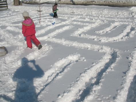 Practically Homemade: Snow Maze