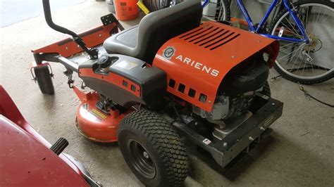 Ariens Zoom 34 Zero Turn Mower With A HP Briggs Stratton, 53% OFF