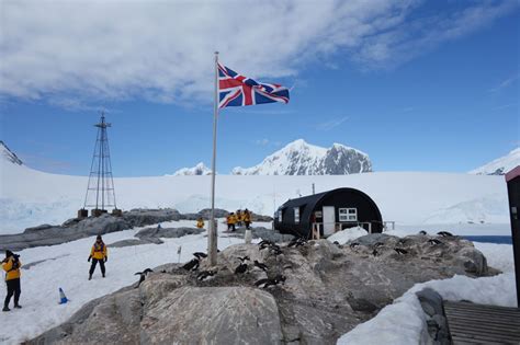 Places in Antarctica - Where To Go - AdventureSmith Explorations