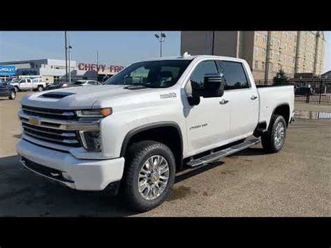 2023 Chevrolet Silverado 2500HD High Country Review - YouTube