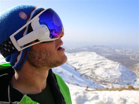 RideOn AR Snow Goggles feature an HD camera for photos and video ...