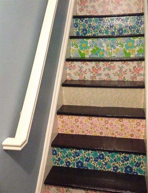 How to: wallpaper stairs - Ashley Thomas Design