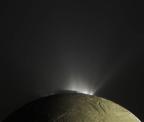 Color view of the plumes of Enceladus | The Planetary Society