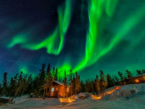 Travel News: March 15-21: Aurora Hunting in Yellowknife, Travel to ...