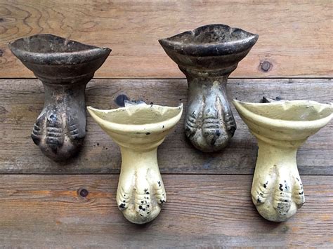 4 Antique Cast Iron Clawfoot Tub Feet/legs for - Etsy Canada | Cast iron bathtub, Antique cast ...