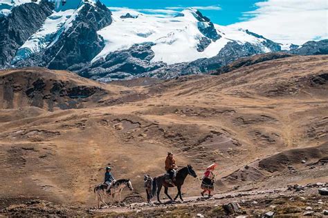 19 Best Hikes and Treks in Peru [2024 Edition] - LivingOutLau