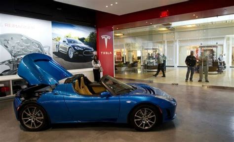 Texas lawmakers won't approve Tesla dealerships - Houston Chronicle