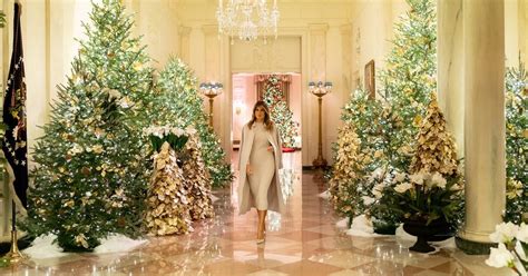 Melania Trump unveils 2019 White House Christmas decorations - CBS News