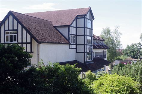 Buckatree Hall Hotel © Stephen McKay cc-by-sa/2.0 :: Geograph Britain ...