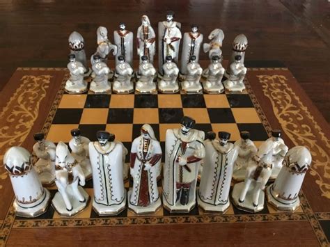 Soviet Gift Porcelain Chess Set: The Porcelain of Kislovodsk City - Catawiki