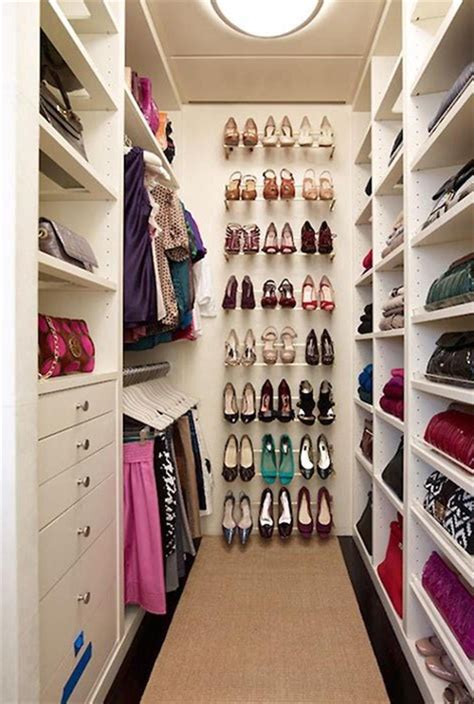 10+ Organizing Walk In Closet Ideas – HOMYRACKS