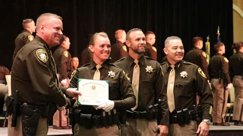 Las Vegas Metropolitan Police Department welcomes 44 new officers