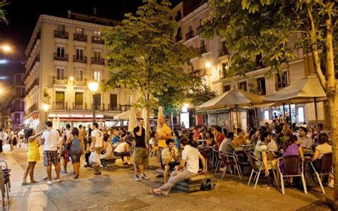 What to Do in Madrid's Chueca Neighborhood | Madrid chueca, The ...