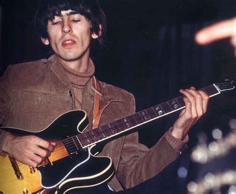 George Harrison guitar 14 - The Beatles Photo (7383900) - Fanpop