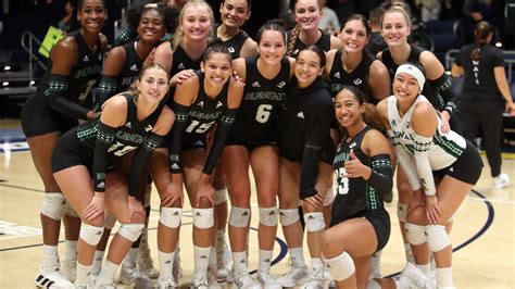 Hawaii women’s volleyball clinches Big West Conference championship with victory over UC Santa ...