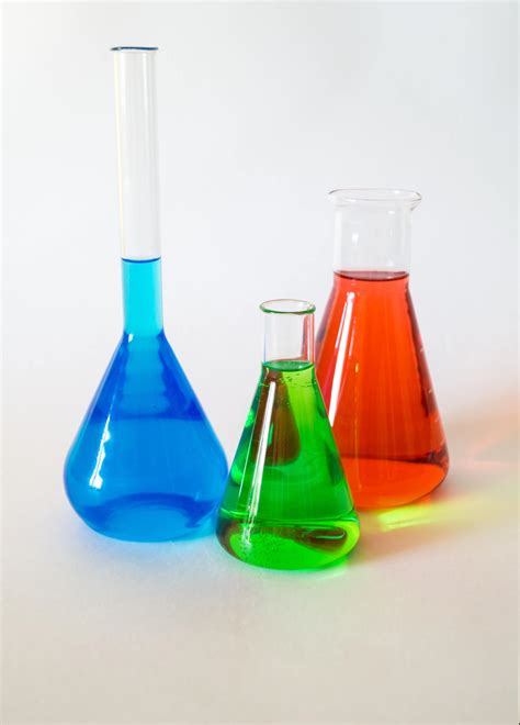 Chemicals used in Cleaning Carpets