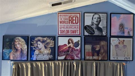 I’ve finally completed my Taylor Swift vinyl collection! : TaylorSwift