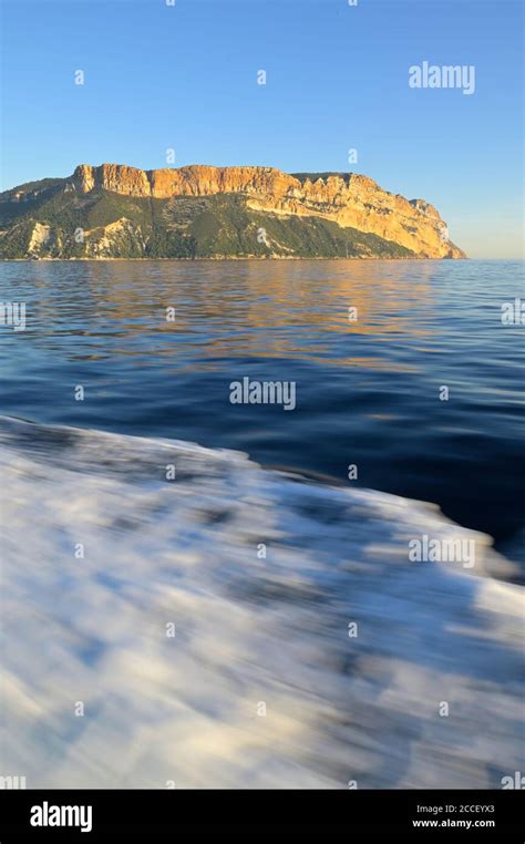 A boat tour along the spectacular Calanques National Park at sunset, Cassis FR Stock Photo - Alamy