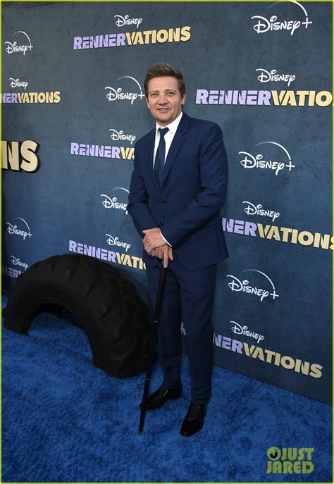 Jeremy Renner Returns To Red Carpet For 'Rennervations' Premiere Just 3 ...