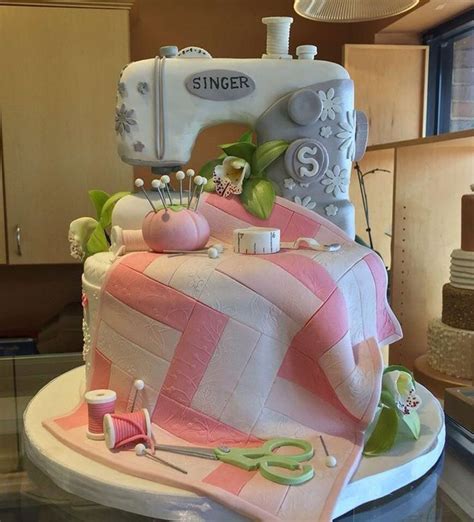 How to make a sewing machine cake | Sewing machine cake, Sewing cake, Quilted cake