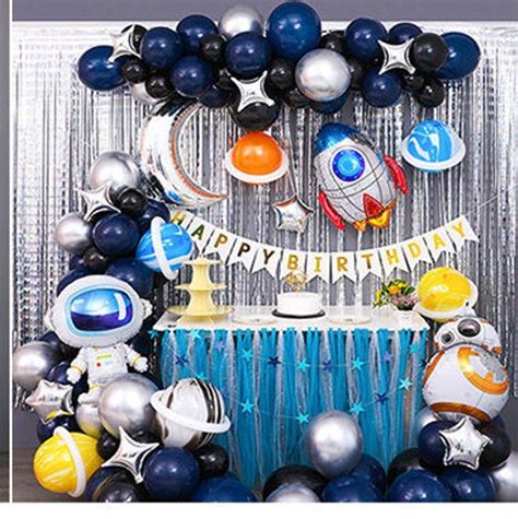 Astronaut Balloon Garland Kit Space balloon arch Space Party | Etsy in ...