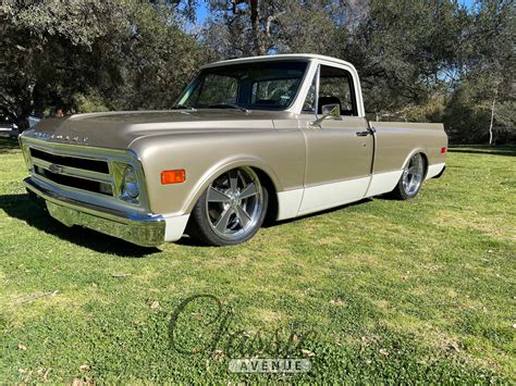 1968 Chevrolet CST-10 Short Bed Pickup Custom RestoMod - Classic Avenue