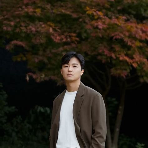 10 Fun Facts About K-Drama Actor Yeon Woo Jin | Preview.ph