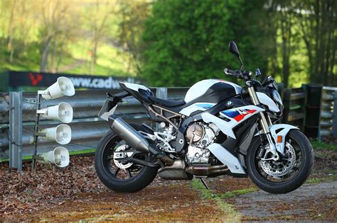 2022 BMW S 1000 R First Ride Review - Superbike Photos