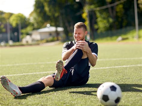 Typical Football Injuries - and the most effective ways to treat them - Perea Clinic