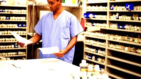 Education Requirements For Pharmacy Technician - Education Choices