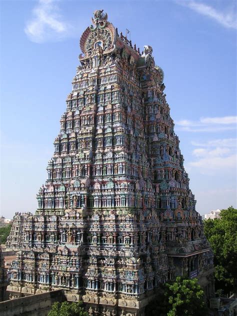 Temples in South India Rich in Architecture, Culture, and Tradition to Visit - Travel RS