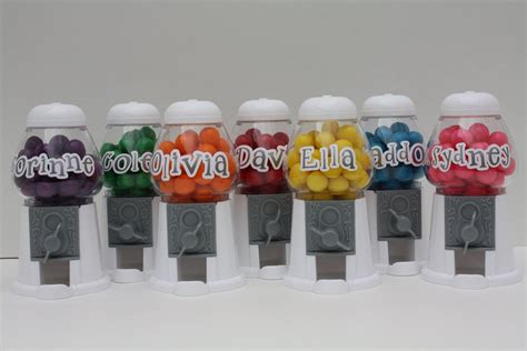 Personalized Mini gumball machine - Party Favors, Kids Birthday. $6.00, via Etsy. | Kids favors ...